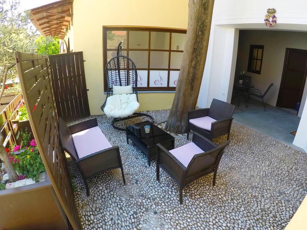 Mulberry Suites Rhodes City Exterior foto